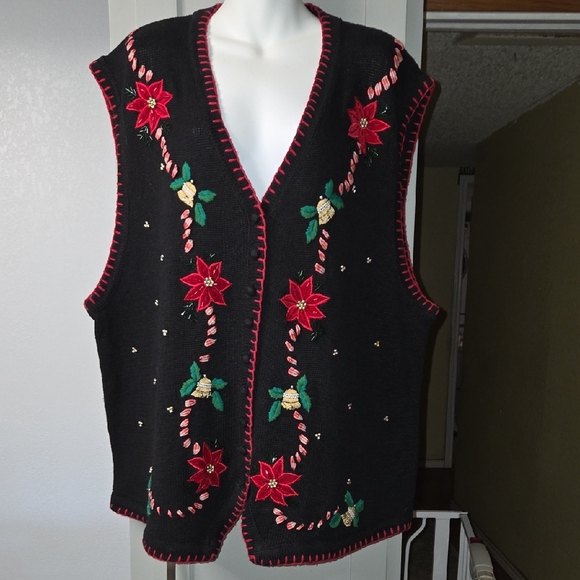 Victoria Jones Woman Sweaters - Black Vest with Red Floral Embroidery